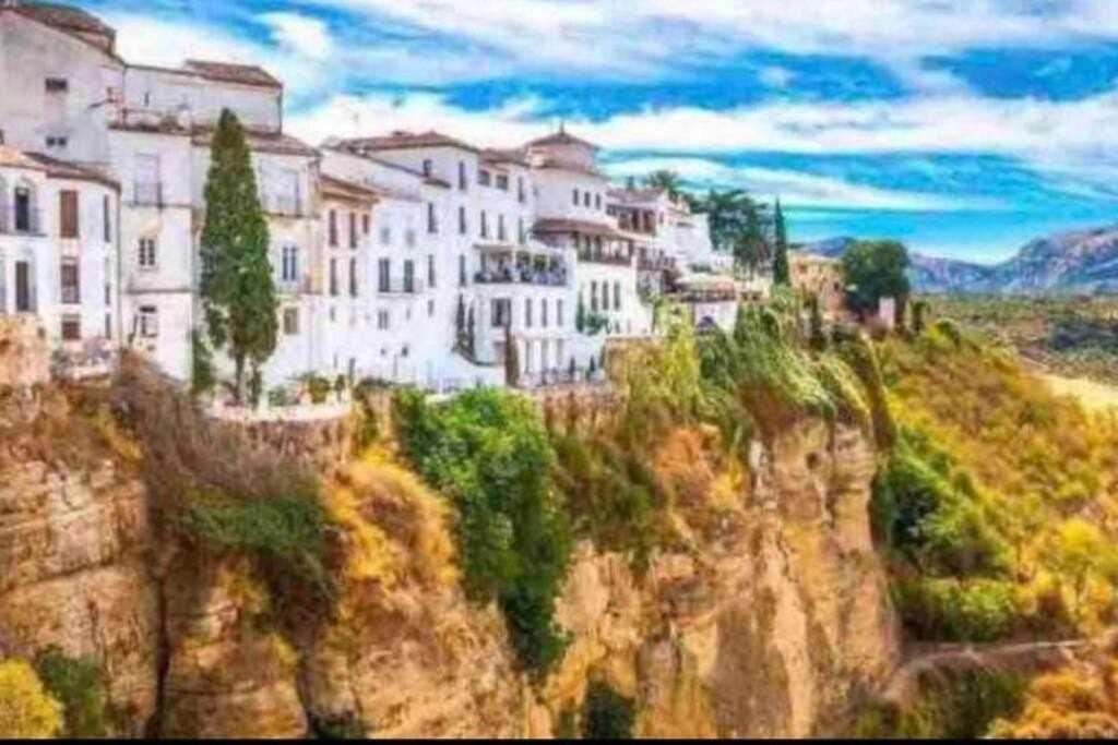 XXI E Apartamentos Morales & Arnal Ρόντα Εξωτερικό φωτογραφία