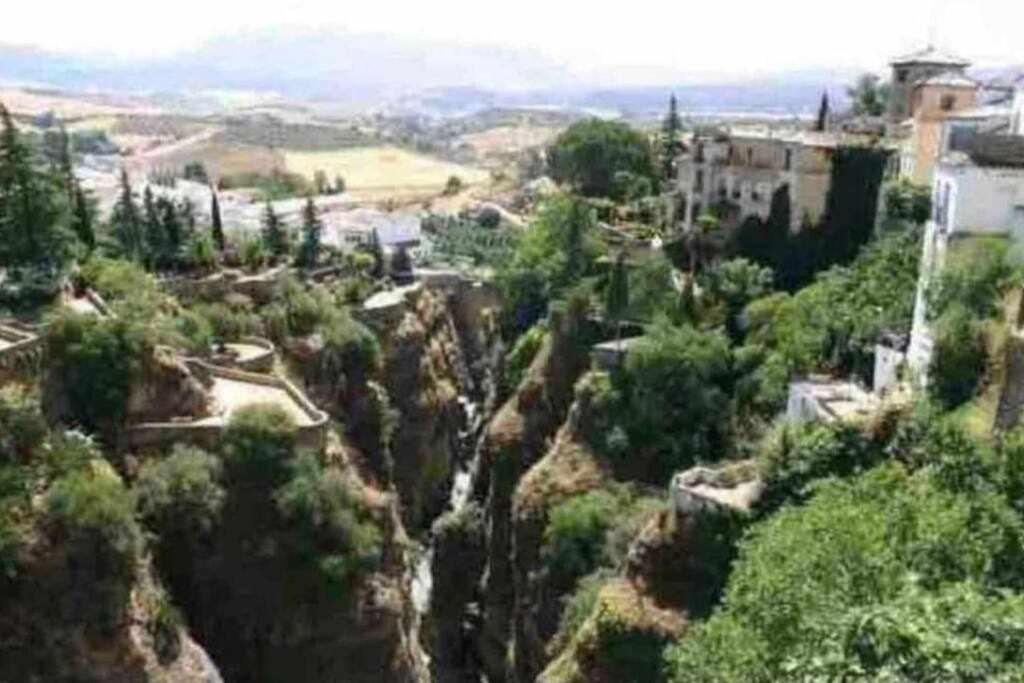 XXI E Apartamentos Morales & Arnal Ρόντα Εξωτερικό φωτογραφία