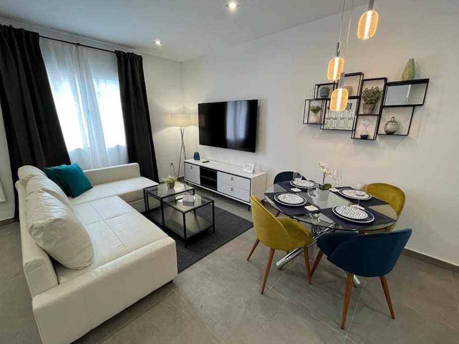XXI E Apartamentos Morales & Arnal Ρόντα Εξωτερικό φωτογραφία